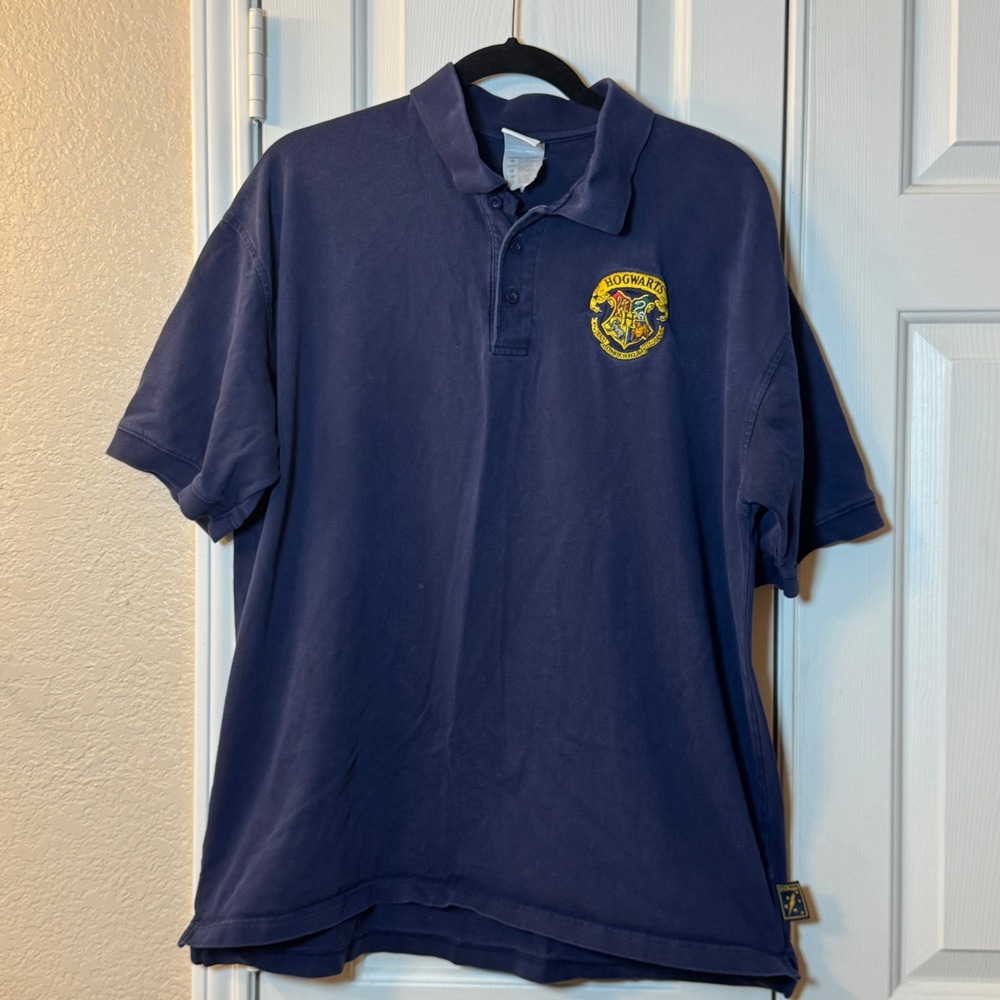 Harry Potter Navy Blue Hogwarts Crest Embroidered Polo, Men's Sz L, Warner Bros